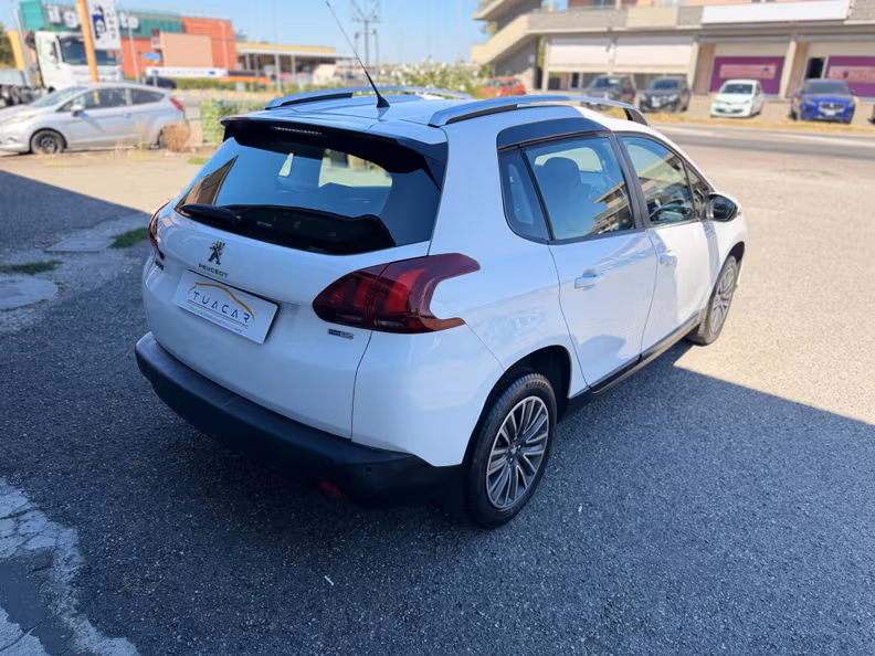 Peugeot 2008 - 5