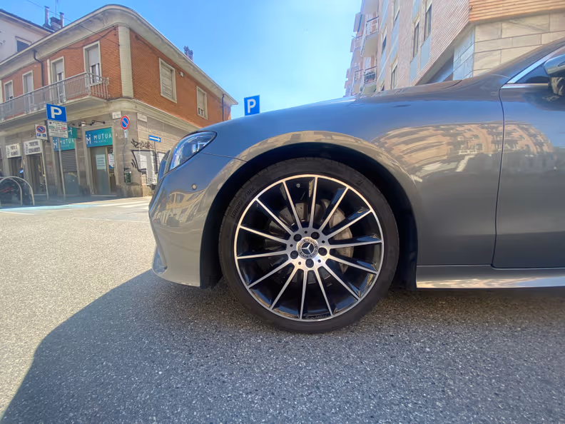 Mercedes-Benz Classe E - 54