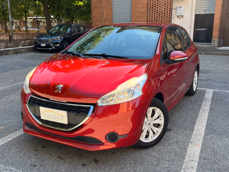 Peugeot 208