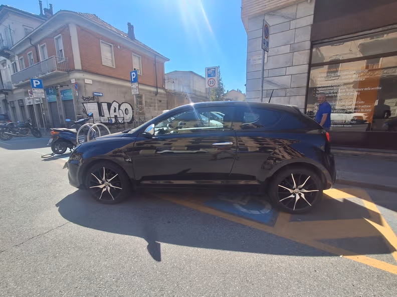 Alfa Romeo MiTo - 11