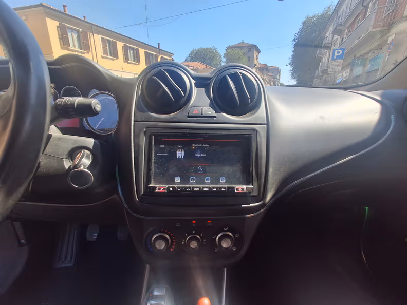 Alfa Romeo MiTo - 8