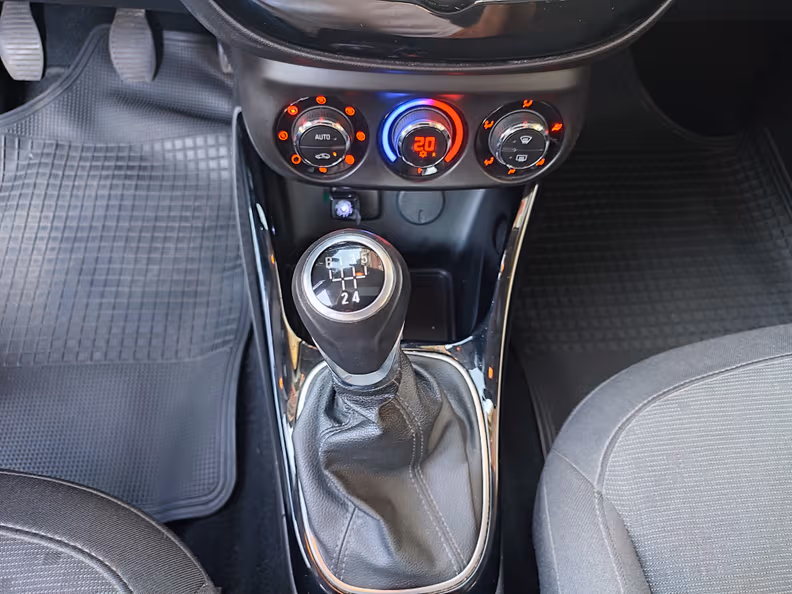 Opel Adam - 13