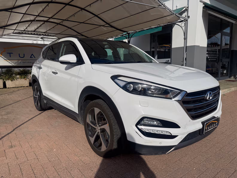 Hyundai Tucson - 4