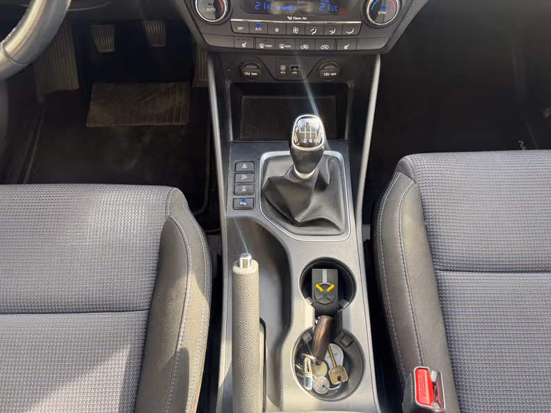 Hyundai Tucson - 32