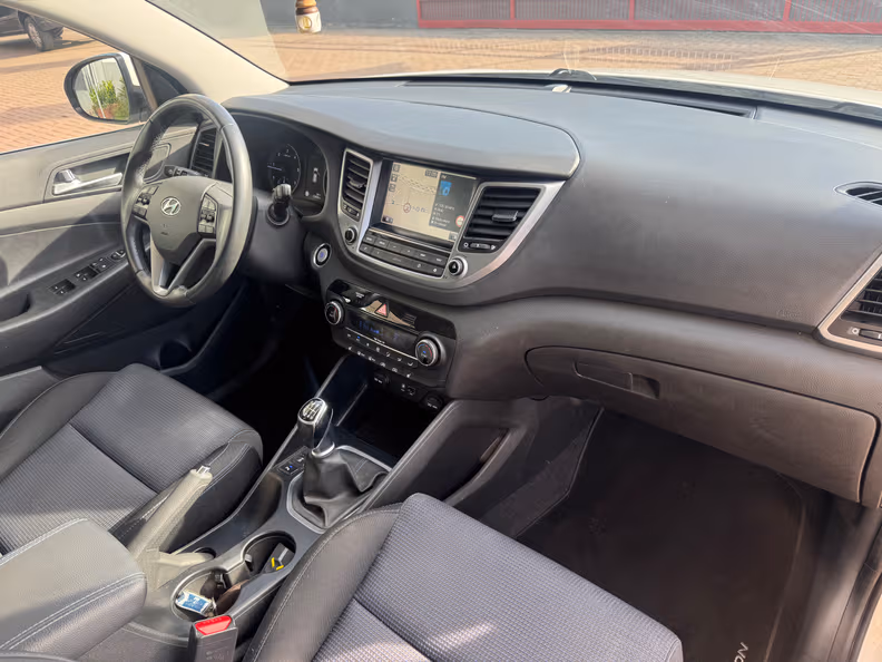 Hyundai Tucson - 9