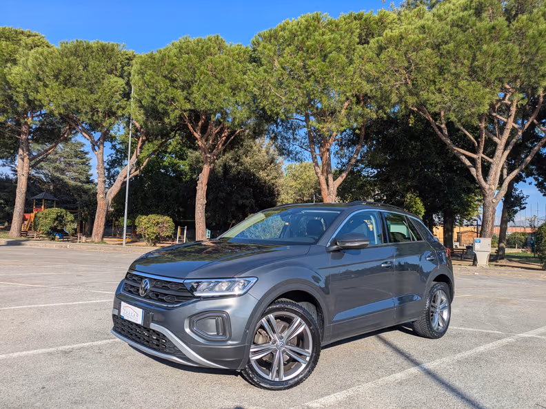 Volkswagen T-Roc - 6