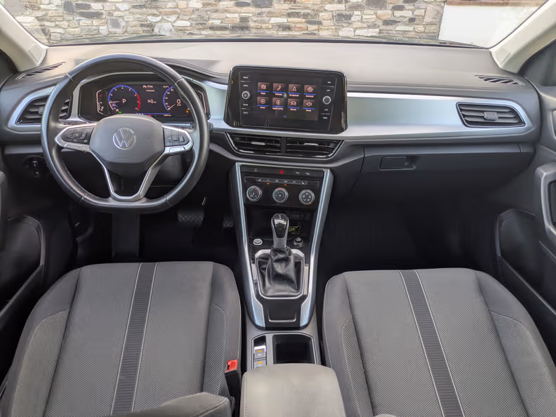 Volkswagen T-Roc - 8