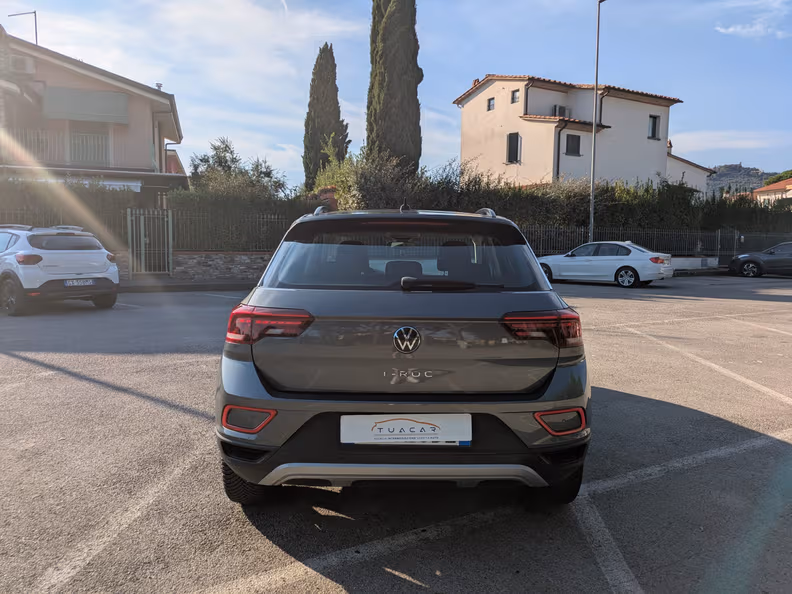 Volkswagen T-Roc - 5