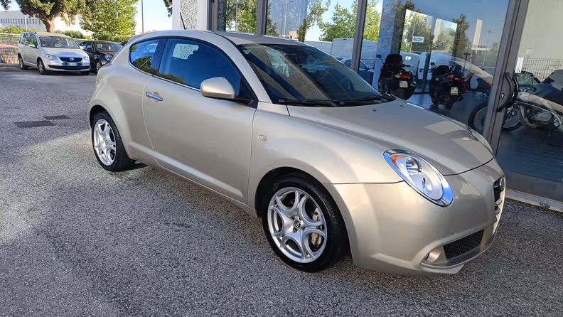 Alfa Romeo MiTo - 2