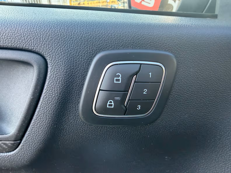 Ford Kuga - 18