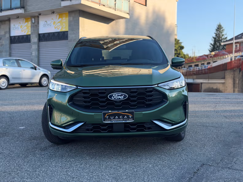 Ford Kuga - 2