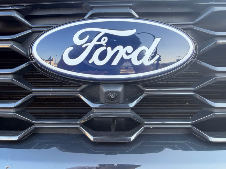Ford Kuga - 36