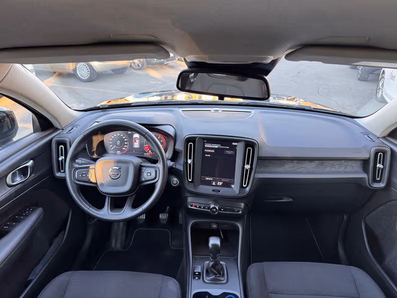 Volvo XC40 - 12