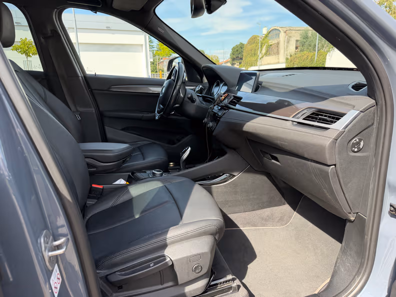 BMW X1 - 13