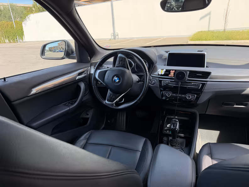 BMW X1 - 15