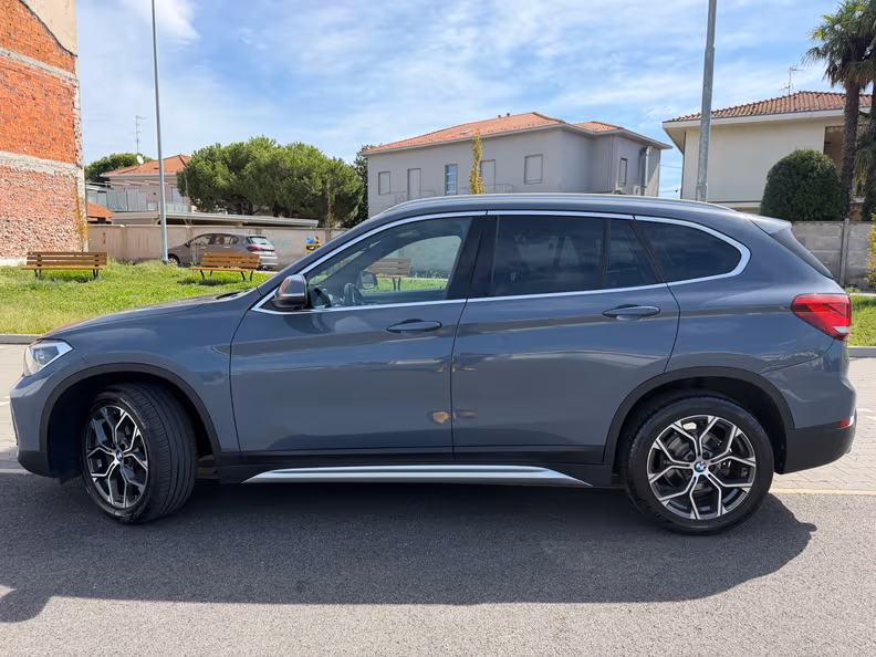 BMW X1 - 8