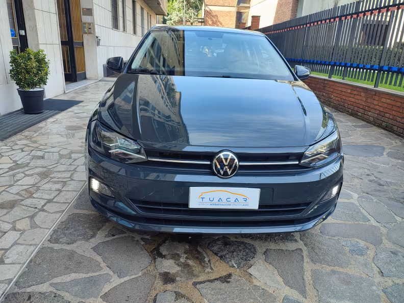 Volkswagen Polo - 6