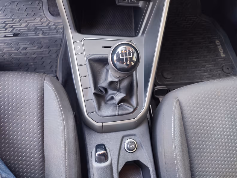Volkswagen Polo - 14