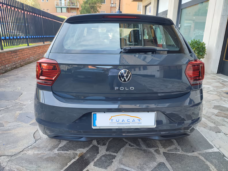 Volkswagen Polo - 3