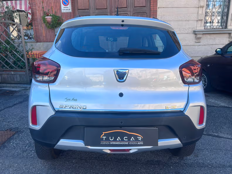 Dacia Spring - 5