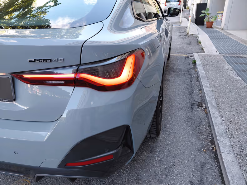 BMW i4 - 24