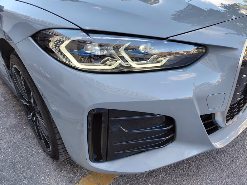 BMW i4 - 28