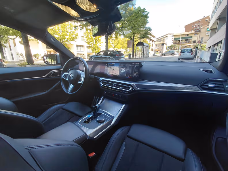 BMW i4 - 11