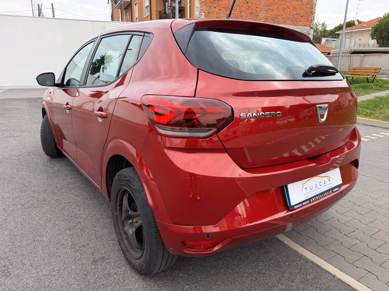 Dacia Sandero - 7