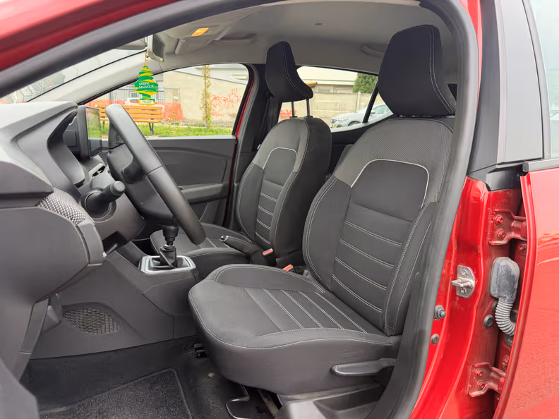 Dacia Sandero - 10