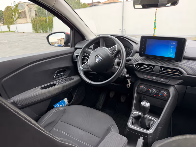 Dacia Sandero - 17