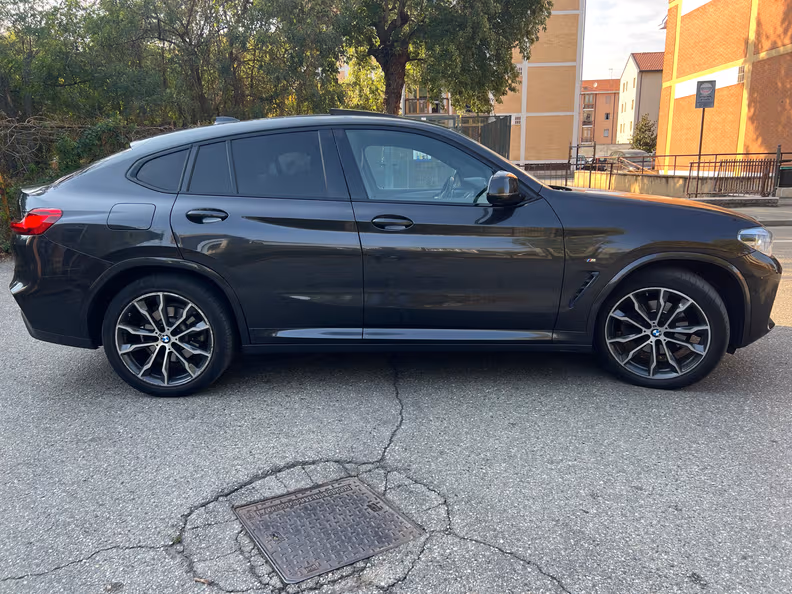 BMW X4 - 37