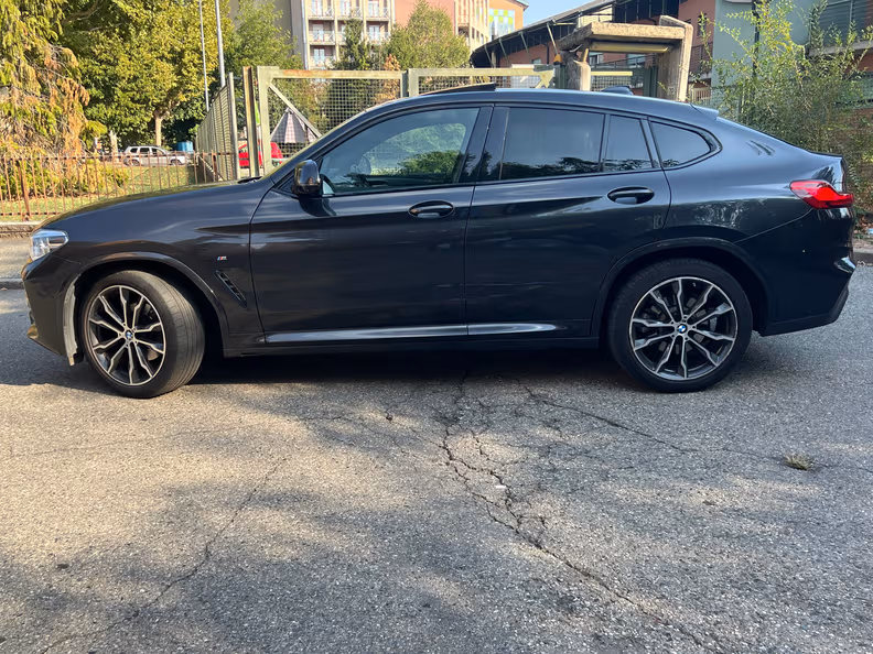 BMW X4 - 38