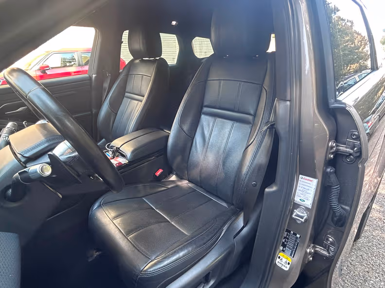 Land Rover Range Rover Evoque - 8