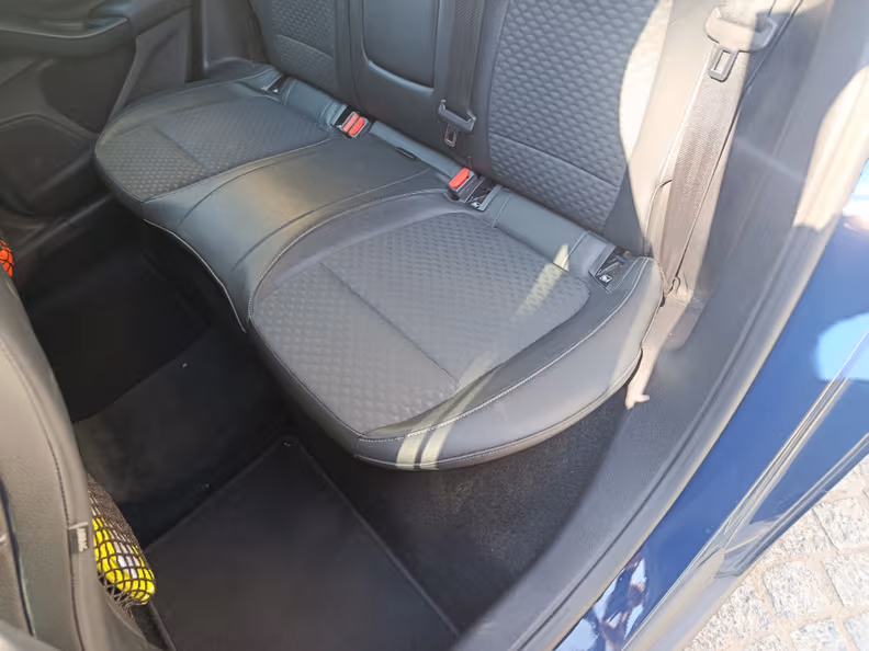 Ford Focus - 35