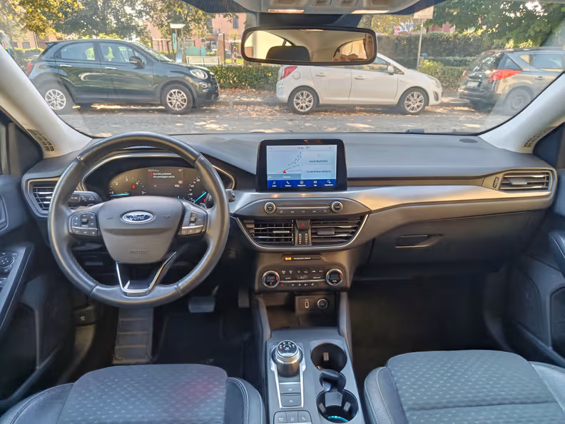 Ford Focus - 38