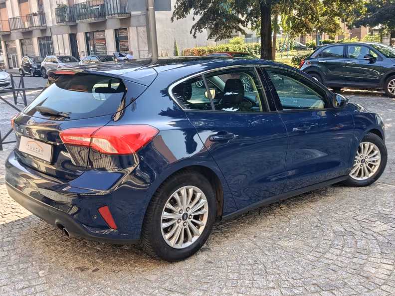 Ford Focus - 4