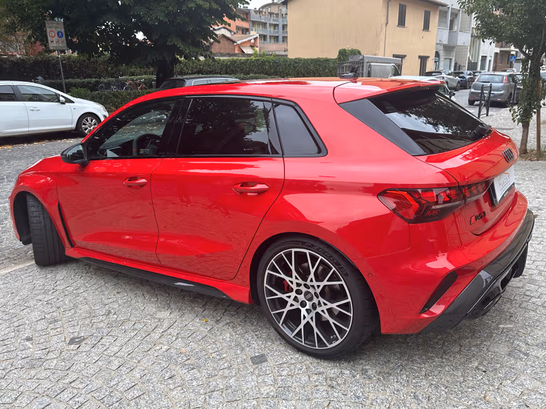 Audi RS 3 - 6