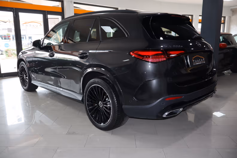 Mercedes-Benz GLC - 4