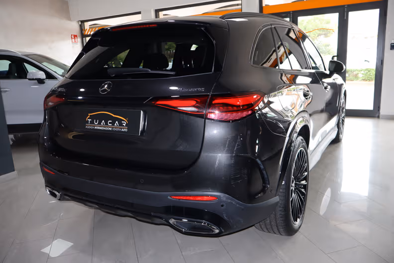 Mercedes-Benz GLC - 6