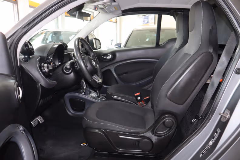 Smart ForTwo - 11