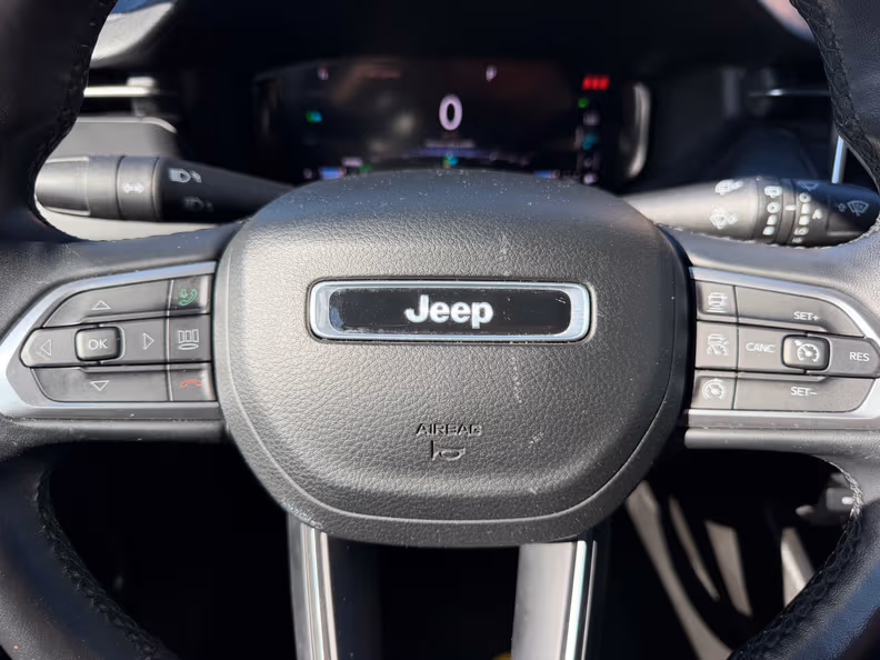 Jeep Compass - 11
