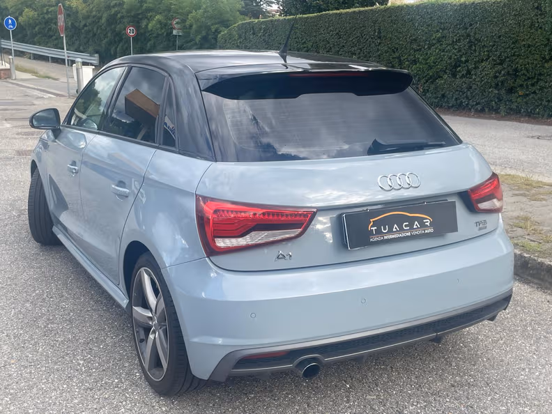 Audi A1 - 6