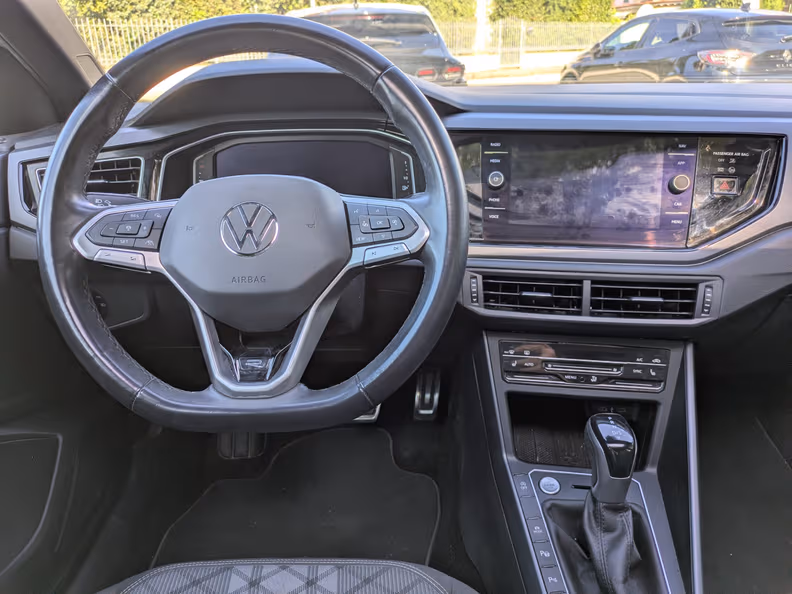 Volkswagen Taigo - 11