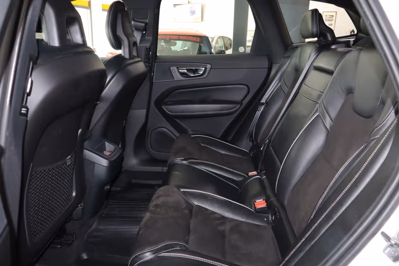 Volvo XC60 - 11