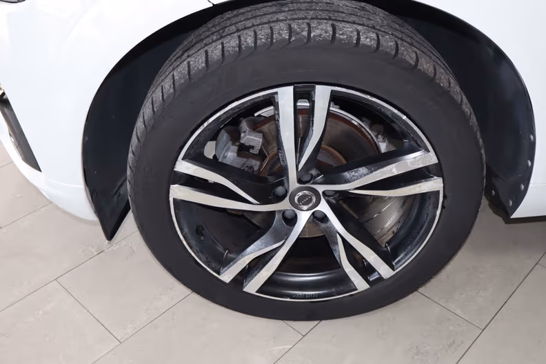 Volvo XC60 - 10
