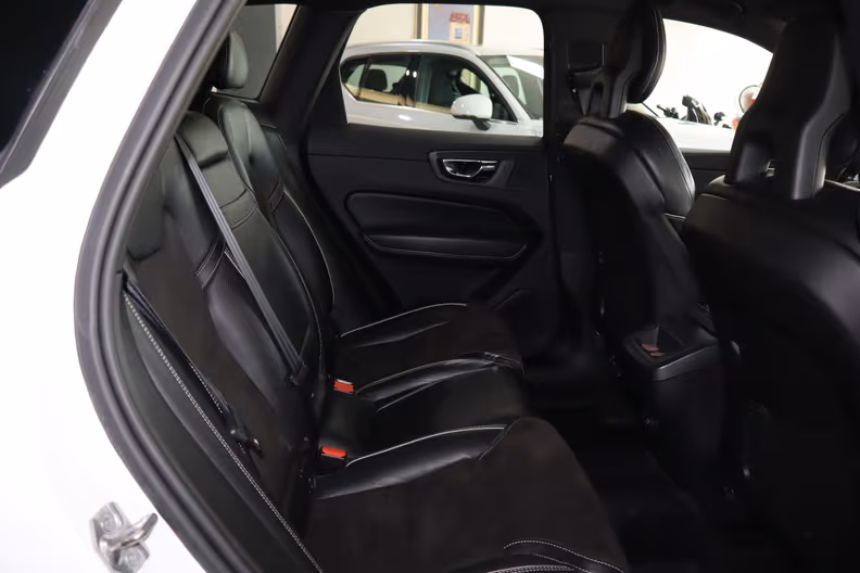 Volvo XC60 - 13