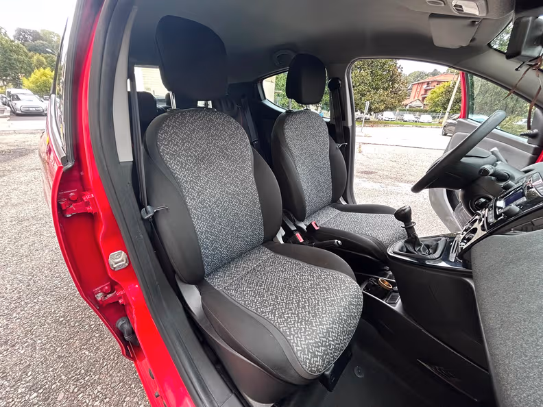 Lancia Ypsilon - 11