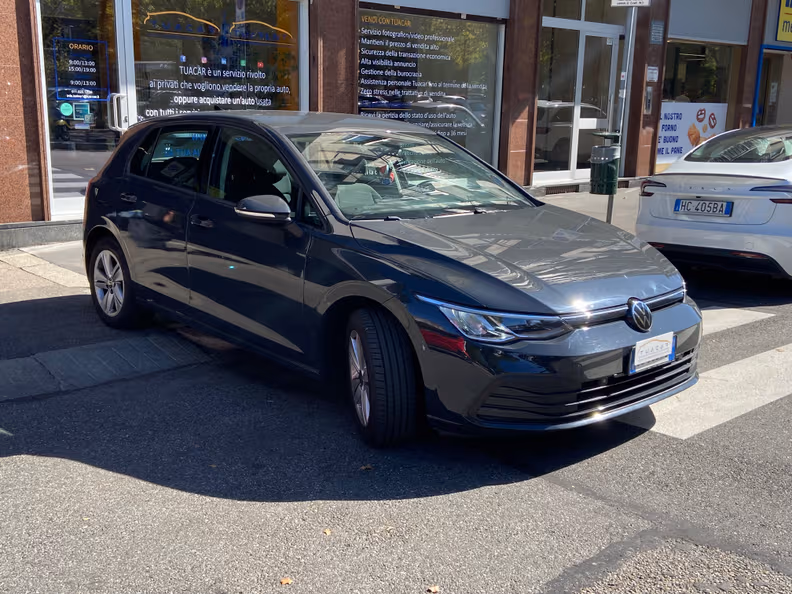 Volkswagen Golf - 3