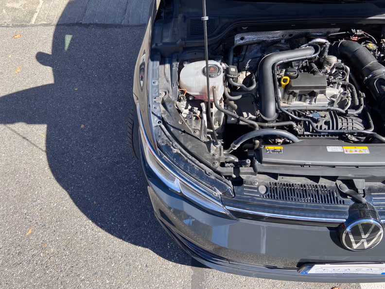 Volkswagen Golf - 32