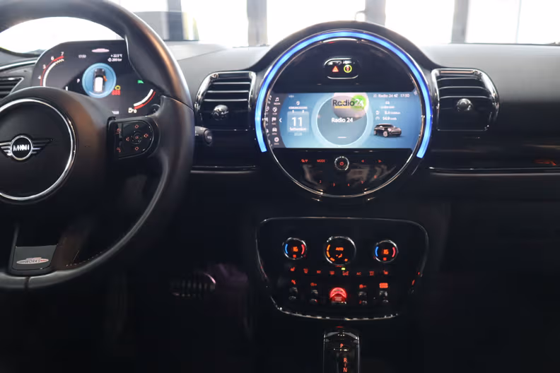 Mini Clubman - 14